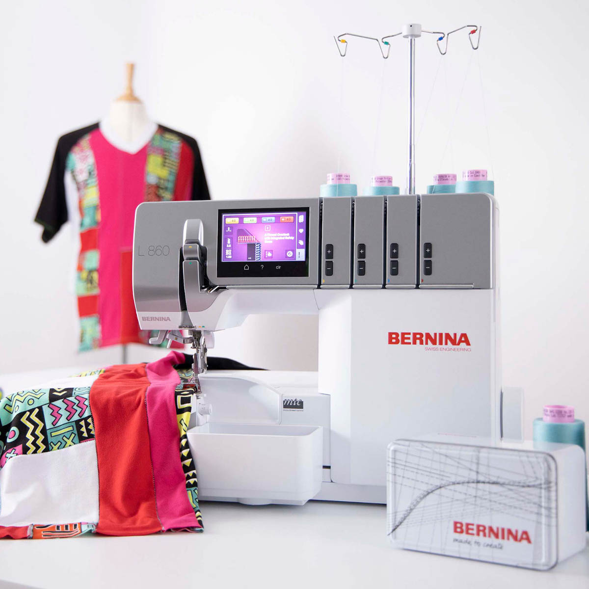 Bernina L860 hero