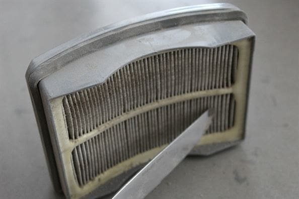 It's In the Bag! Allergy Sufferers, Get a Bagged Vacuum Cleaner! 12 How to Clean a Vacuum 4