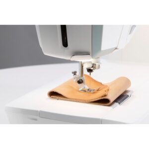HUSQVARNA® VIKING® TOPAZ™ 55Q Sewing & Quilting Machine